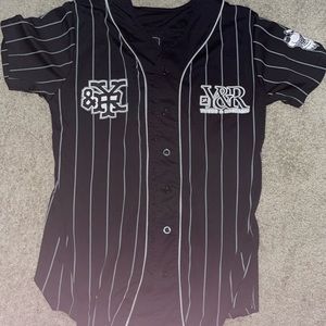 Young n Reckless jersey